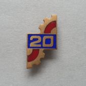 335